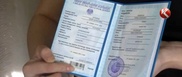 Работники ЗАГСа в Костанайской области "сделали" из мальчика девочку