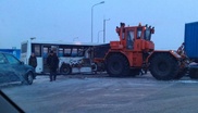 К-700 врезался в маршрутный автобус в Астане
