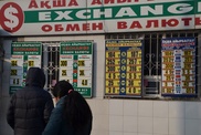 Казахстанцы массово скупают в России квартиры и машины
