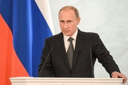 Владимир Путин: Российская армия вежливая, но грозная