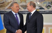 Назарбаев и Путин обсудили кризис на Украине