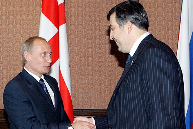 Владимир Путин и Михаил Саакашвили. © kavkaz-news.net