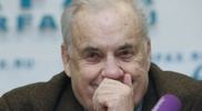 Эльдар Рязанов вновь попал в реанимацию