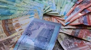 Названа средняя зарплата в Казахстане для мужчин и женщин