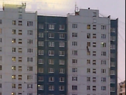 Смертельный прыжок с высоты 15-го этажа сняли на видео в России