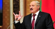 Лукашенко назвал политику Москвы "глупой и безмозглой"