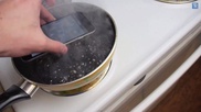 iPhone 6 испытали в кипящей кока-коле
