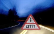 При столкновении ВАЗа с автобусом на трассе Караганда - Астана пострадали 6 человек