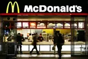Посетитель McDonald's в Японии нашел зуб в картошке фри