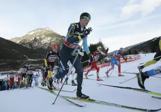 Алексей Полторанин выиграл гонку на 10 километров на этапе "Тур де Ски"