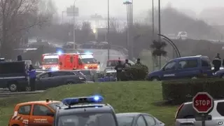 Теракт во Франции: 2 человека убиты и 20 ранены в ходе задержания подозреваемых