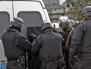 Запершийся в здании акимата Алматы мужчина сдался полиции