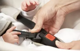 Отсрочить норму о детских автокреслах на год просят депутаты