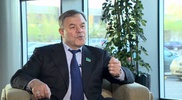 Деградацией личности назвал мажилисмен посягательства на святыни конфессий