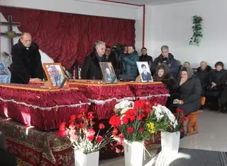 Жертв крушения Ан-2 хоронят в Казахстане