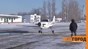 Созданный в Уральске самолет совершил показательный полет