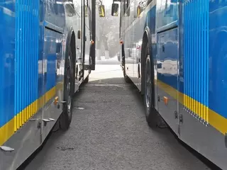 Автобусный парк судится с акиматом Алматы за компенсацию льготного проезда