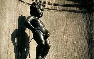 В Шахтинске мужчина помочился в супермаркете у всех на глазах