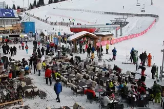 "Шымбулак" начал испытывать сложности из-за наплыва отдыхающих