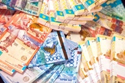 Казахстанские банки испытывают дефицит тенге - эксперты