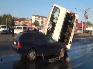 Прекращено дело о ДТП с бензовозом и автобусом в Алматы