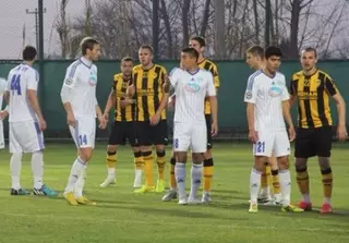 Матч "Ордабасы" - "Брашов" прервали из-за грубости румынских футболистов