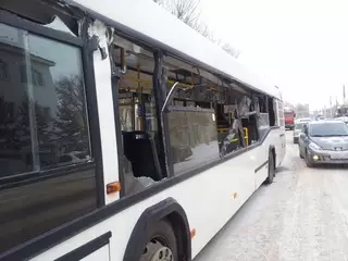 Виновного в ДТП в Астане водителя снегоуборочной машины лишили прав