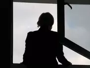 Секретарь районного суда в Актюбинской области погибла после падения из окна