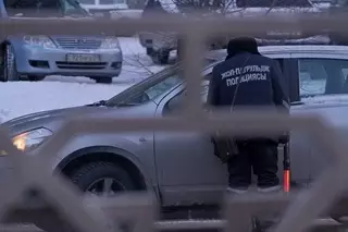 Дорожного полицейского осудили за взятку на три года в Усть-Каменогорске