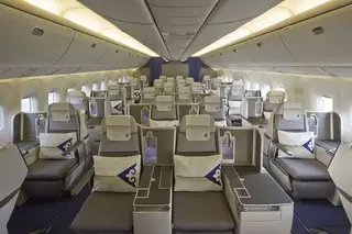 "Эйр Астана" запретит пассажирам пересаживаться на другие места