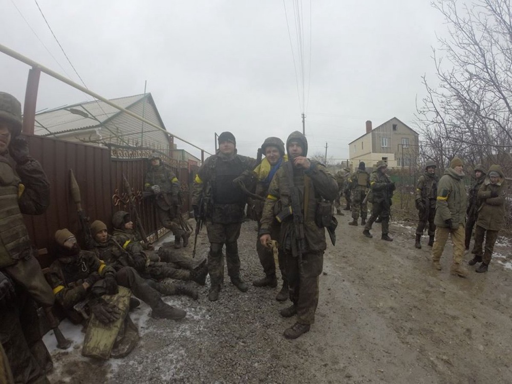 Бойцы батальона "Азов" в поселке Широкино. © facebook.com/azov.batalion