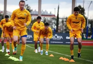 Провокационные баннеры появились в преддверии матча за Суперкубок Казахстана в Астане