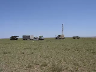 Пробуренная в казахстанской степи скважина издала странный крик