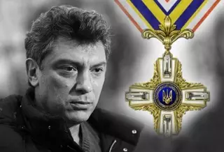 Порошенко посмертно наградил Бориса Немцова орденом Свободы