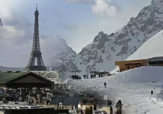 Фигуристы и певцы выступят на "Шымбулаке" и "Медеу" в День Франции