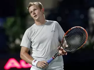 Андрей Голубев проиграл Андреасу Сеппи в матче Кубка Дэвиса в Астане