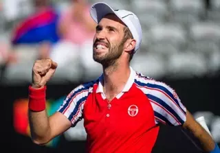 Михаил Кукушкин обыграл Сеппи в матче Кубка Дэвиса