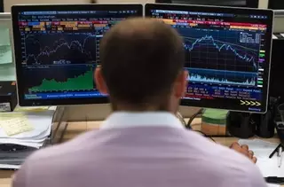 Курс доллара к тенге продолжит незначительный рост - эксперт