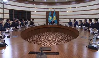 Назарбаев провел совещание с акимами