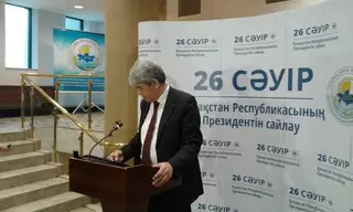 Мэлс Елеусизов решил снять свою кандидатуру из-за отсутствия денег