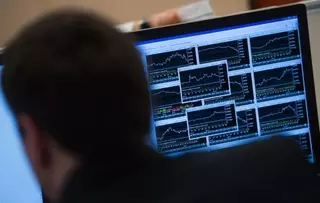 Акции Народного банка сильно подешевели