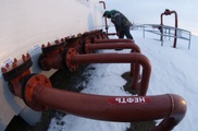 Цены на нефть могут упасть до 40 долларов до конца марта - эксперты
