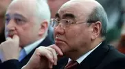 Аскар Акаев назвал "тюльпановую" революцию первым проектом США в Центральной Азии