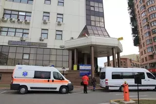 Коломойский с автоматчиками захватил офис "Укртранснафта" в Киеве