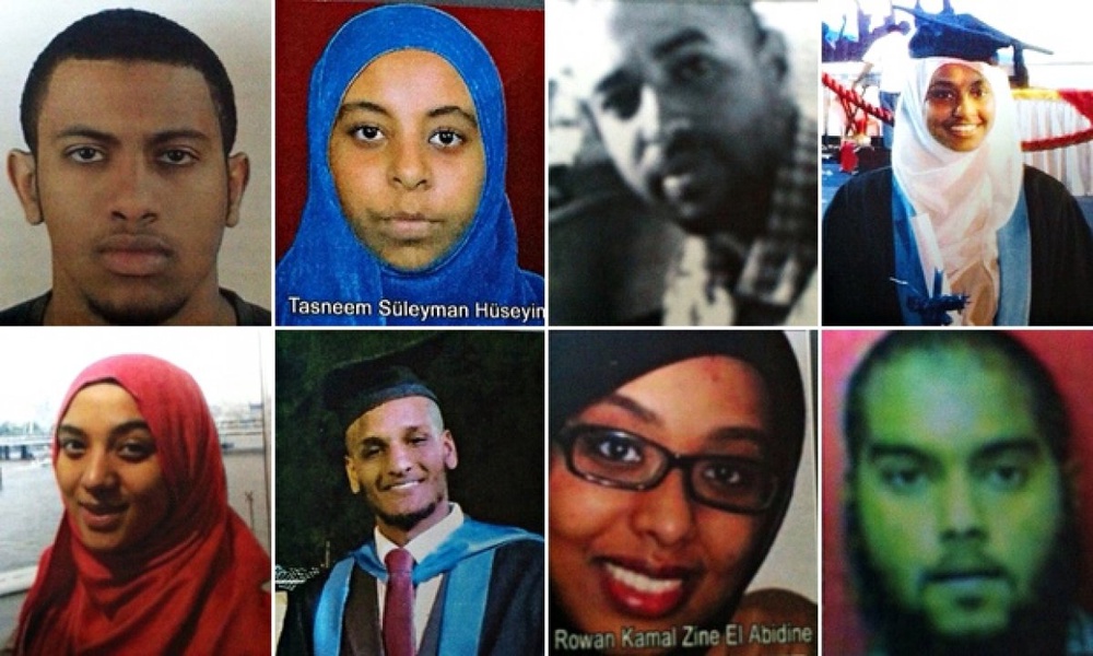 Восемь из девяти сбежавших студентов.Фото: Guardian 