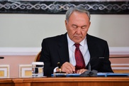 Назарбаев о Ли Куан Ю: Я считал его своим хорошим другом