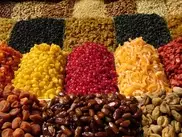 Казахстанские сухофрукты и розы не пустили на российский рынок