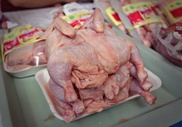 Пять тонн российского мяса курицы изъяли из реализации в Казахстане