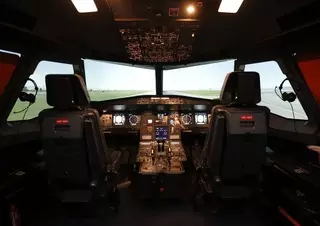 В авиации Казахстана "правило двух человек" в кабине самолета действует уже 4 года