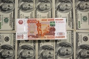 Курс рубля становится стабильным - эксперты